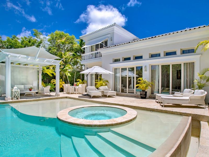 Eden Roc at Cap Cana