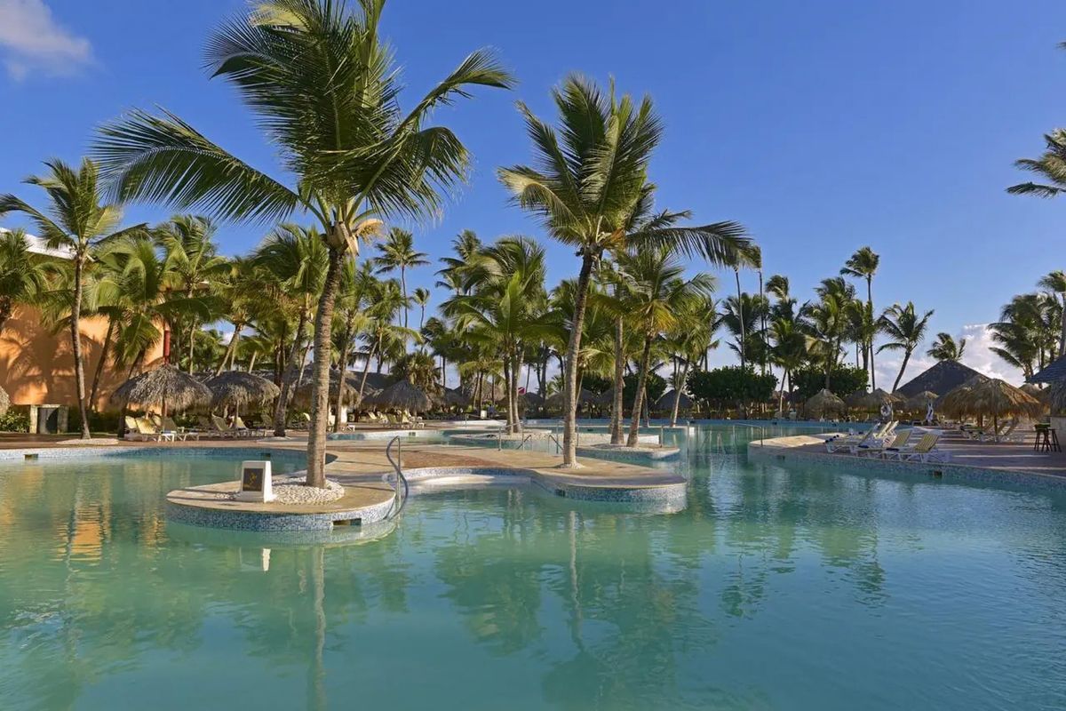 Iberostar Waves Punta Cana - basen