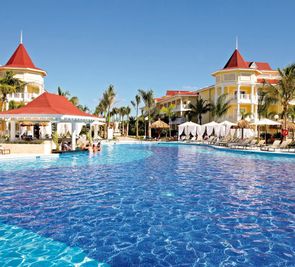 Luxury Bahia Principe Bouganville