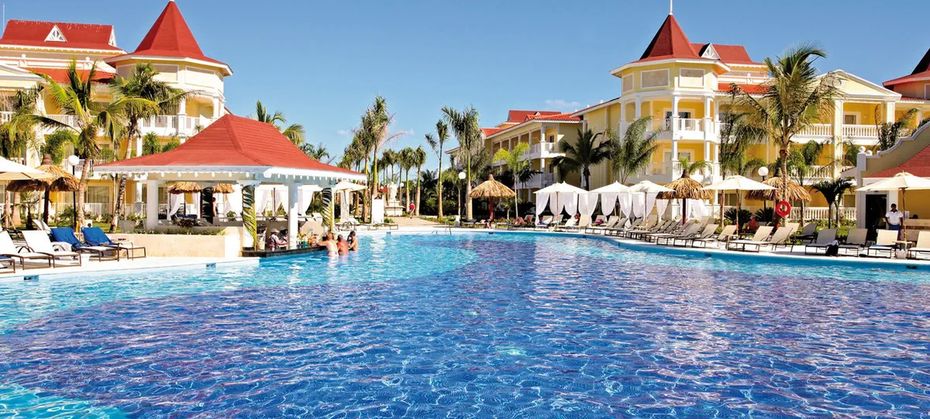 Luxury Bahia Principe Bouganville