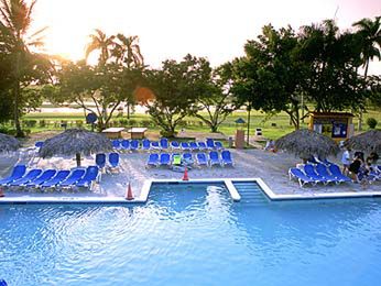 Occidental Caribbean Village