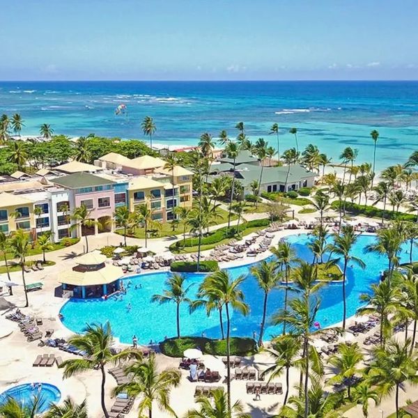 Ocean Blue & Sand — Punta Cana, Dominikana