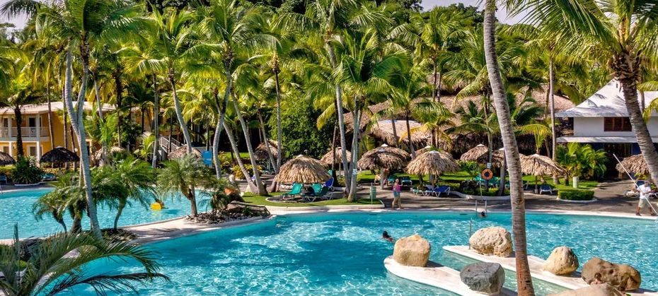 Playa Bachata Resort