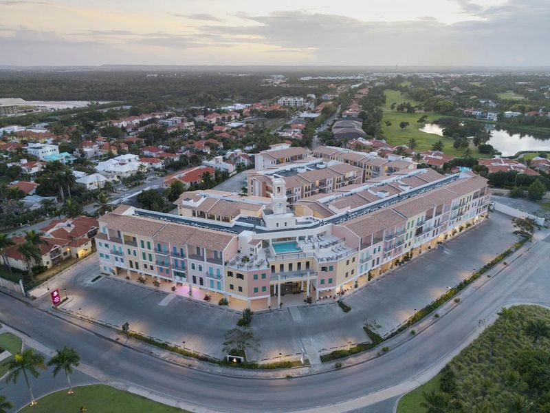 Reserva Real By Harper