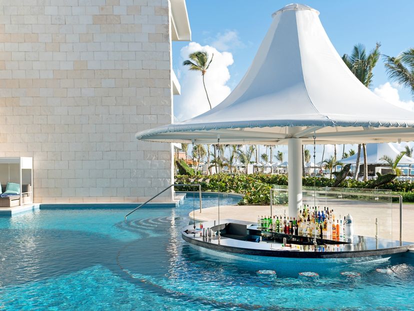 pool bar