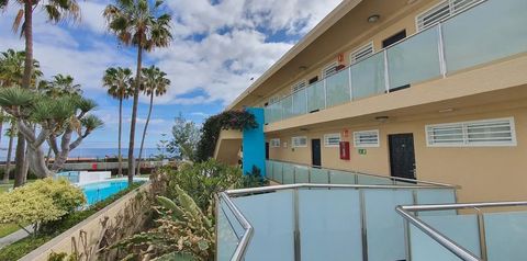 teren hotelu, obiekt, basen