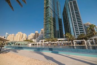 DoubleTree by Hilton Dubai - Business Bay