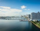 DoubleTree by Hilton Grand Biscayne Bay