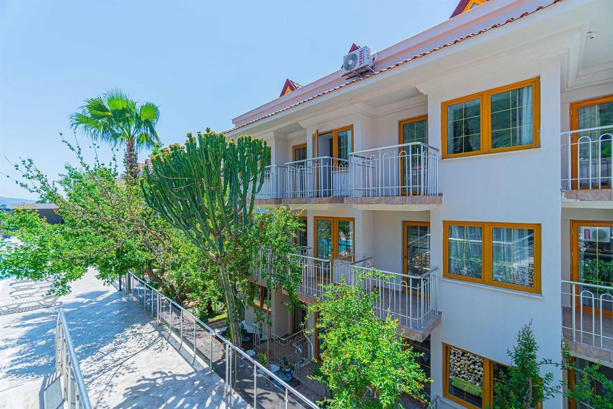 obiekt, teren hotelu, balkon / taras