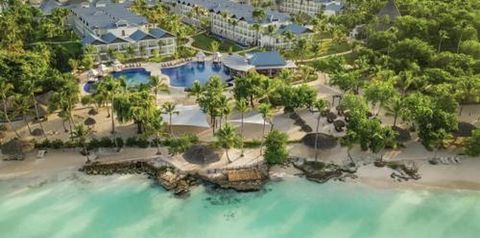 teren hotelu, basen, plaża