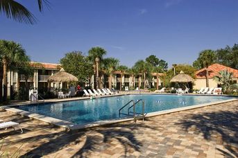 Duoble Tree by Hilton Orlando