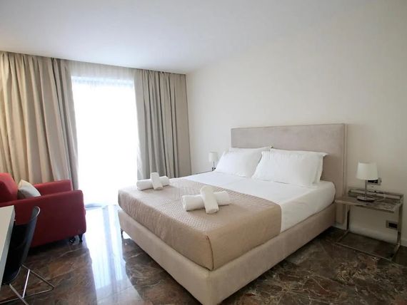 Durres Bay 4*