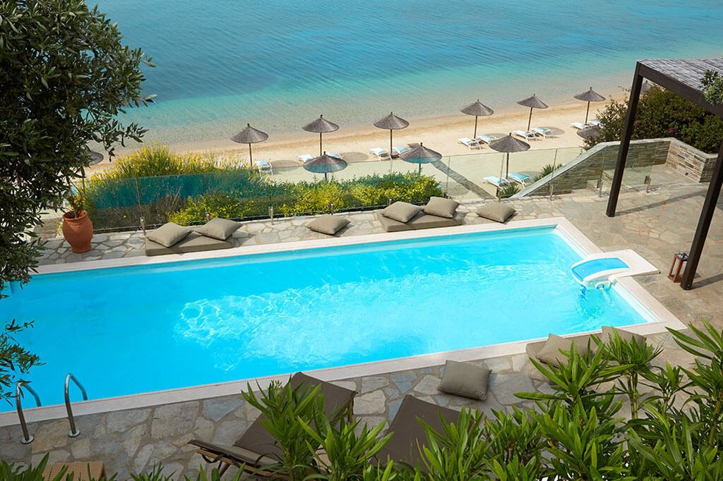 teren hotelu, basen, plaża