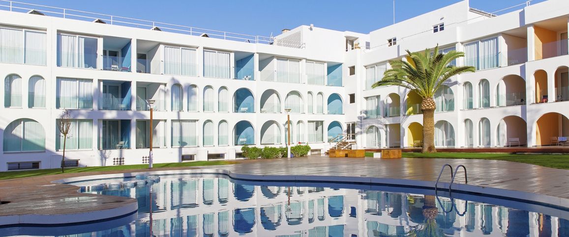 teren hotelu, obiekt, basen