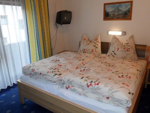 Eberharter Apartaments 2*
