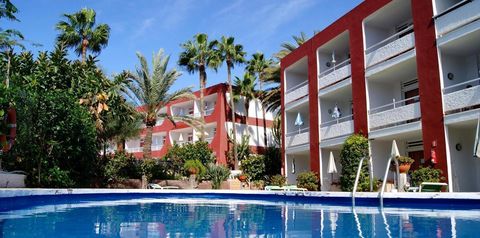 basen, budynek główny