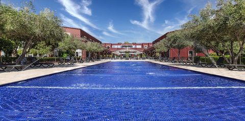 obiekt, teren hotelu, basen