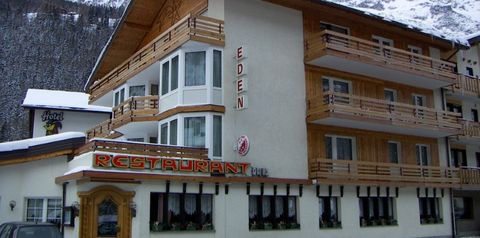 budynek główny, teren hotelu