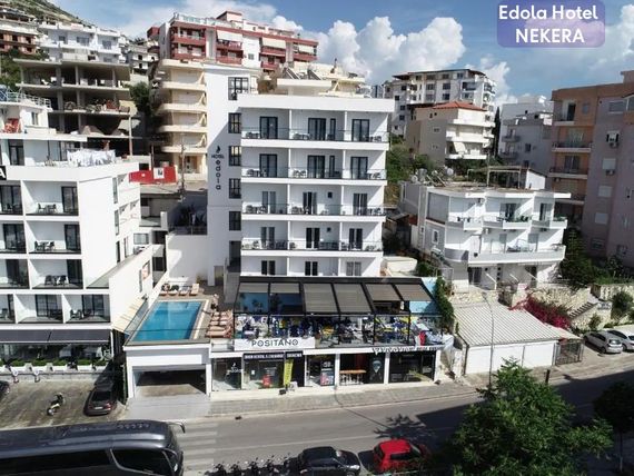 balkon / taras, basen, obiekt