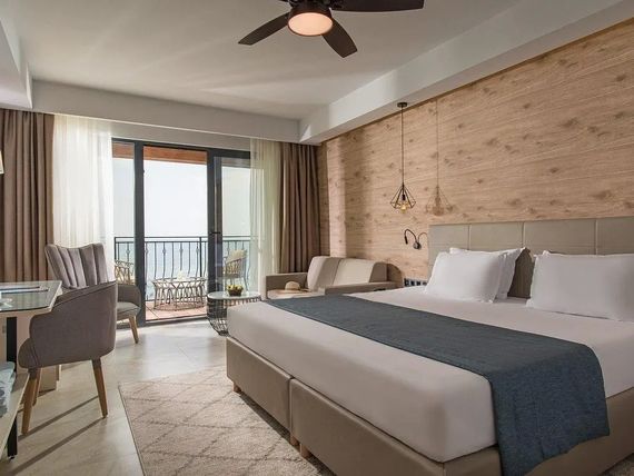 Effect Algara Beach 4*