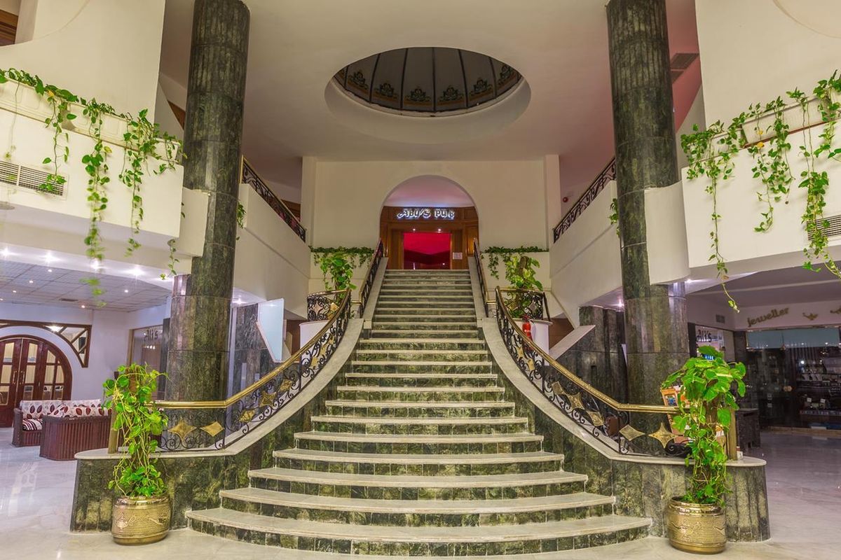 Aladdin Beach Resort - budynek główny