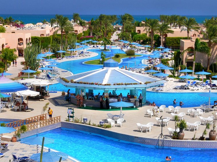 basen, pool bar