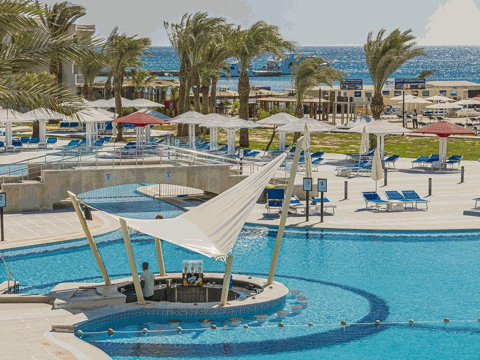 pool bar