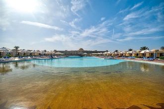 Amarina Queen Resort