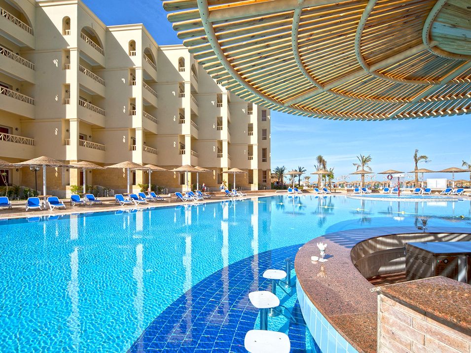 basen, pool bar