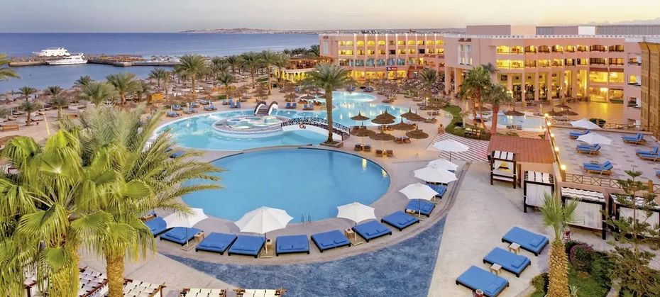 Beach Albatros Resort