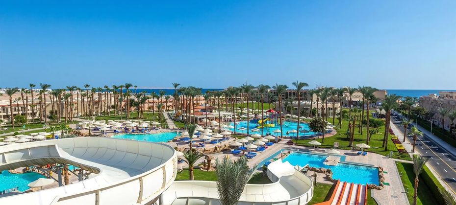 Beach Albatros Resort