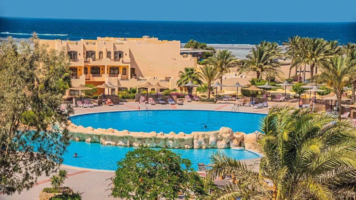 Blend Elphistone Resort