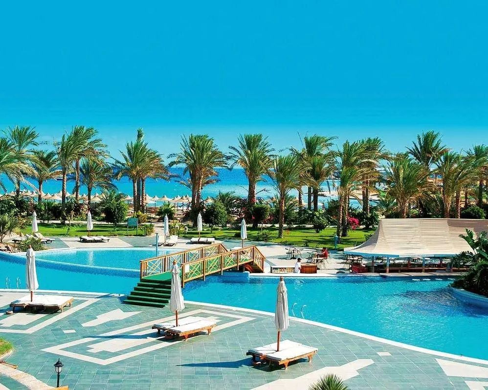 Brayka Bay Resort