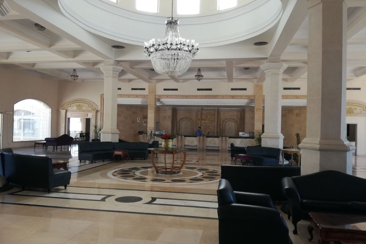 Brayka Bay Resort - recepcja / lobby