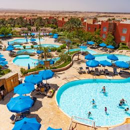 Cardina Resort by Sunrise