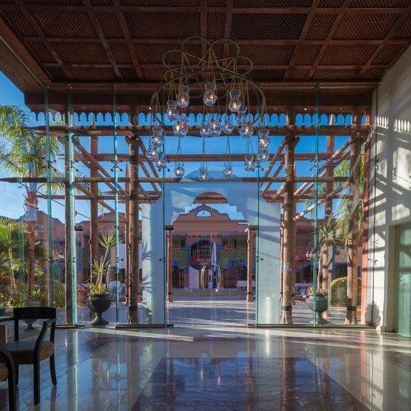 Cardina Resort by Sunrise