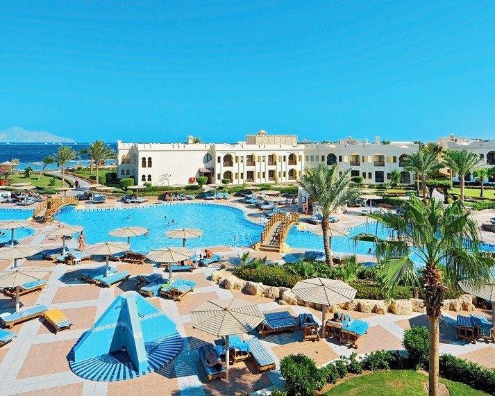 Charmillion Club Aqua Park