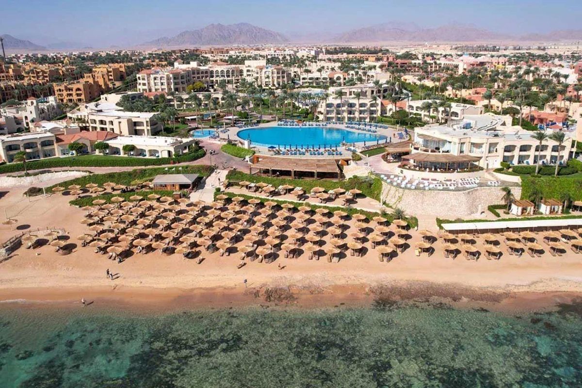 Cleopatra Luxury Resort Sharm Adults Only - plaża