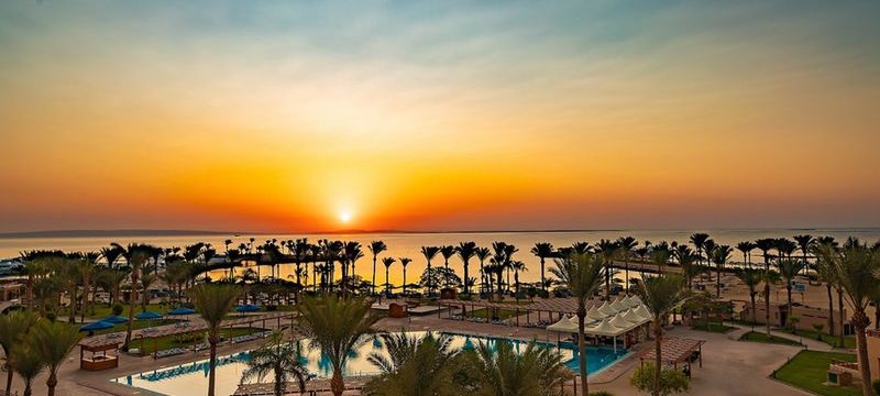 Continental (ex Movenpick Resort)