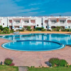 Continental Plaza Beach Resort