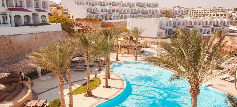 Coral Beach Tiran