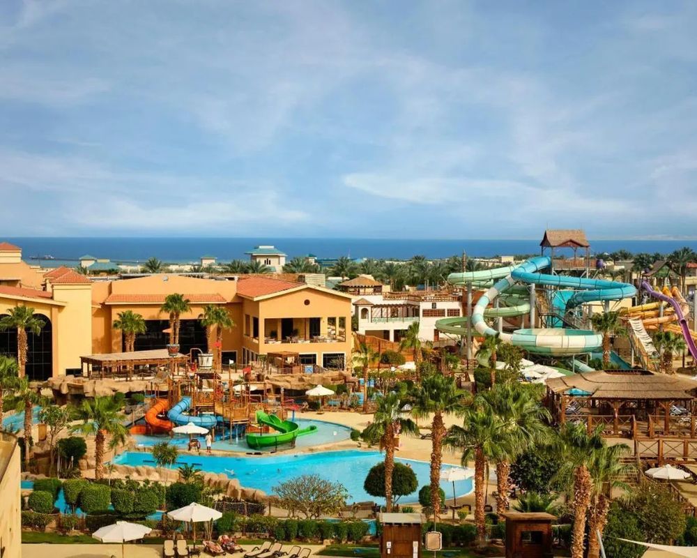 Coral Sea Aqua Club