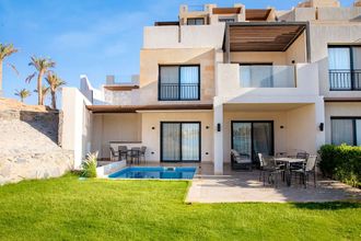 Creek Hotel and Residences