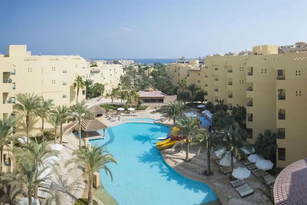 Eagles Down Town Zahabia Resort - teren hotelu