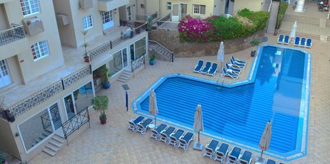 teren hotelu, basen