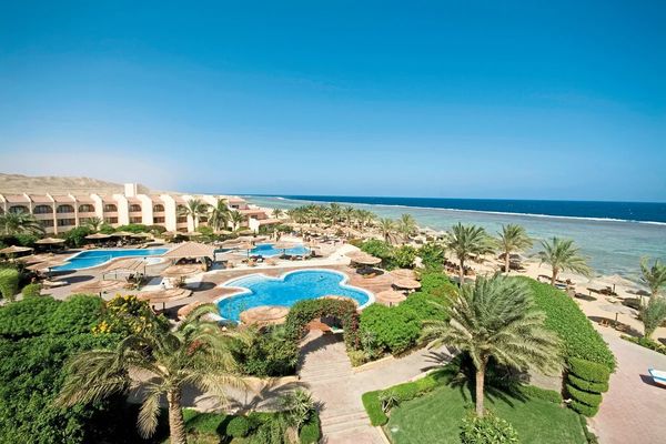 Flamenco Beach Resort