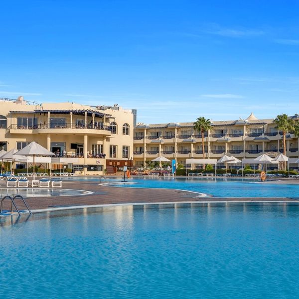 Grand Oasis Resort