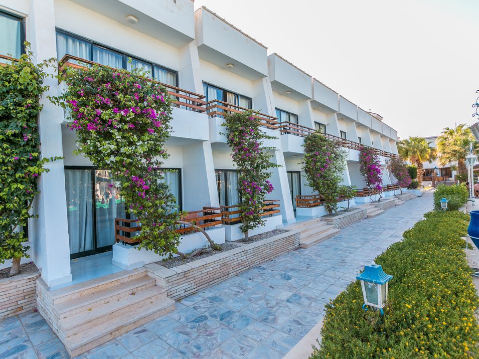 obiekt, teren hotelu, wakacjepl