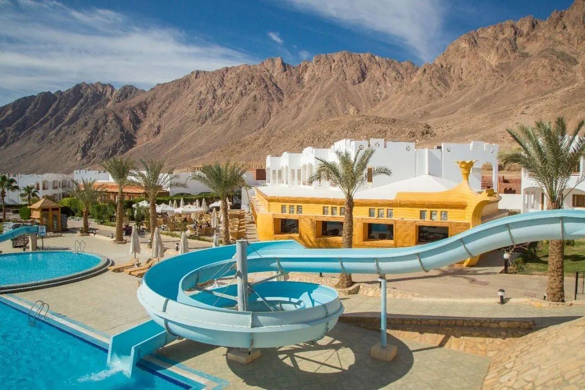 Happy Life Village - zjeżdżalnia