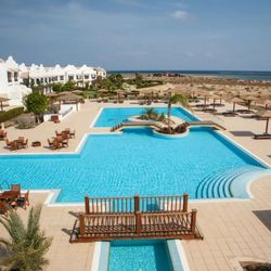 Lahami Bay Beach Resort Gardens